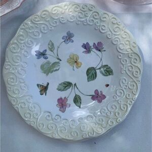 Set of 2 Floral Side or Dessert Plates
